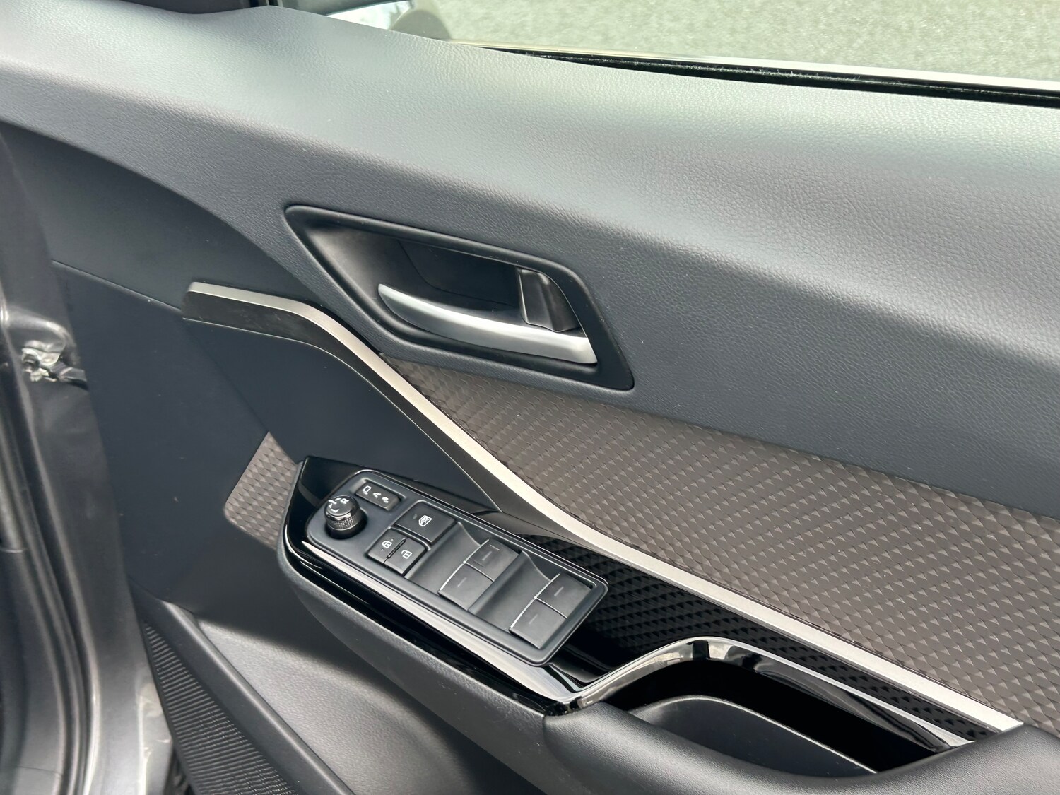 Used Toyota C-HR 2020 for sale - 75603979: Photo 21