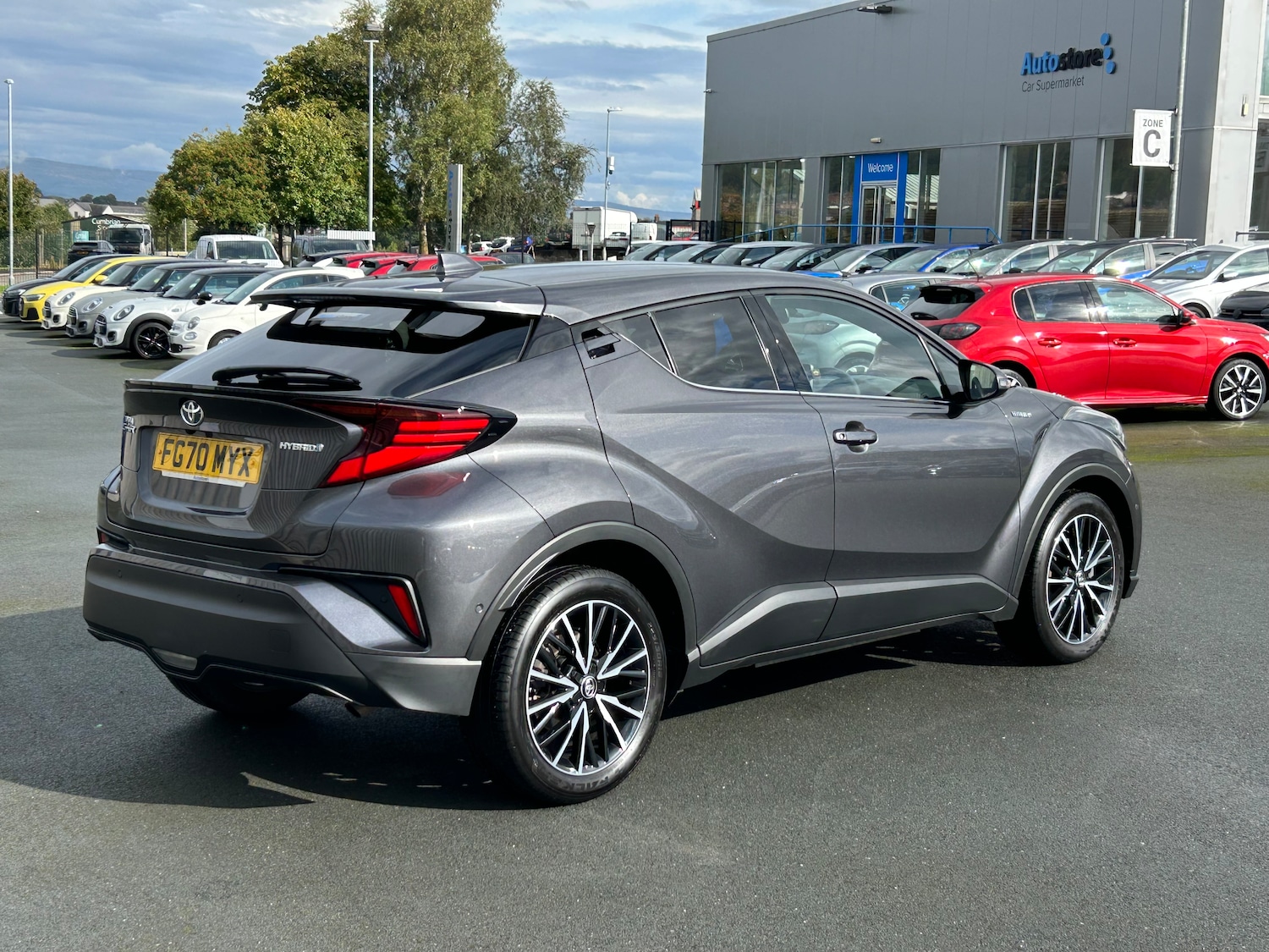 Used Toyota C-HR 2020 for sale - 75603979: Photo 4