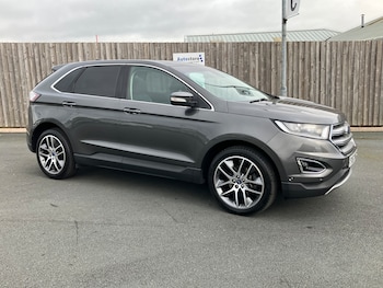 Used Ford Edge 2017 for sale - 76040881: Photo 2