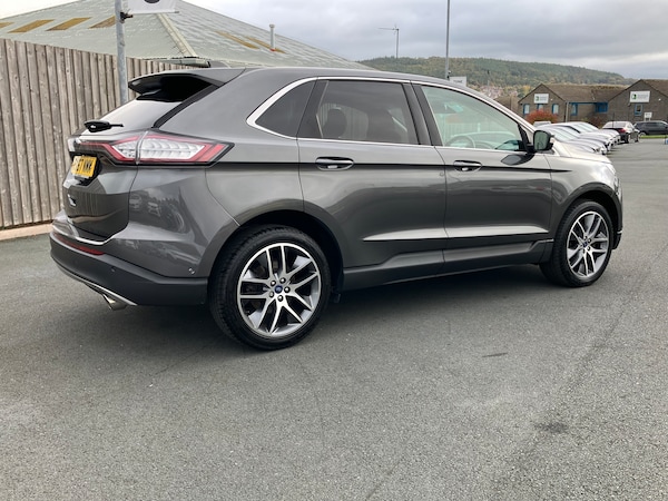 Used Ford Edge 2017 for sale - 76040881: Photo 4