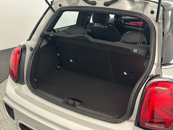 Used MINI Hatch 2018 for sale - 74374803: Photo 19