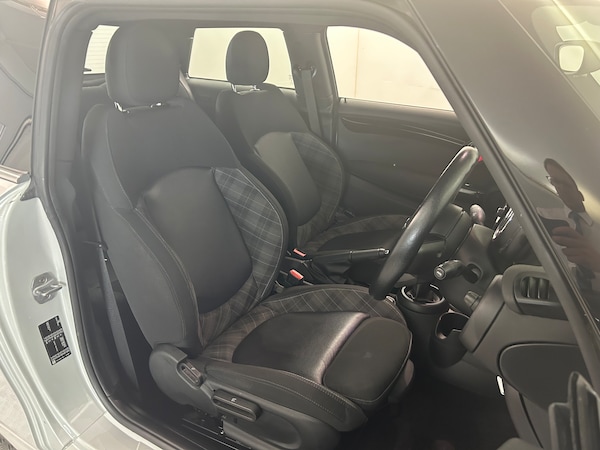 Used MINI Hatch 2018 for sale - 74374803: Photo 20