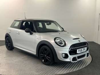 Used MINI Hatch 2018 for sale - 74374803: Photo