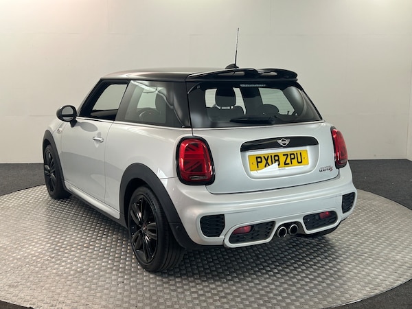 Used MINI Hatch 2018 for sale - 74374803: Photo 5