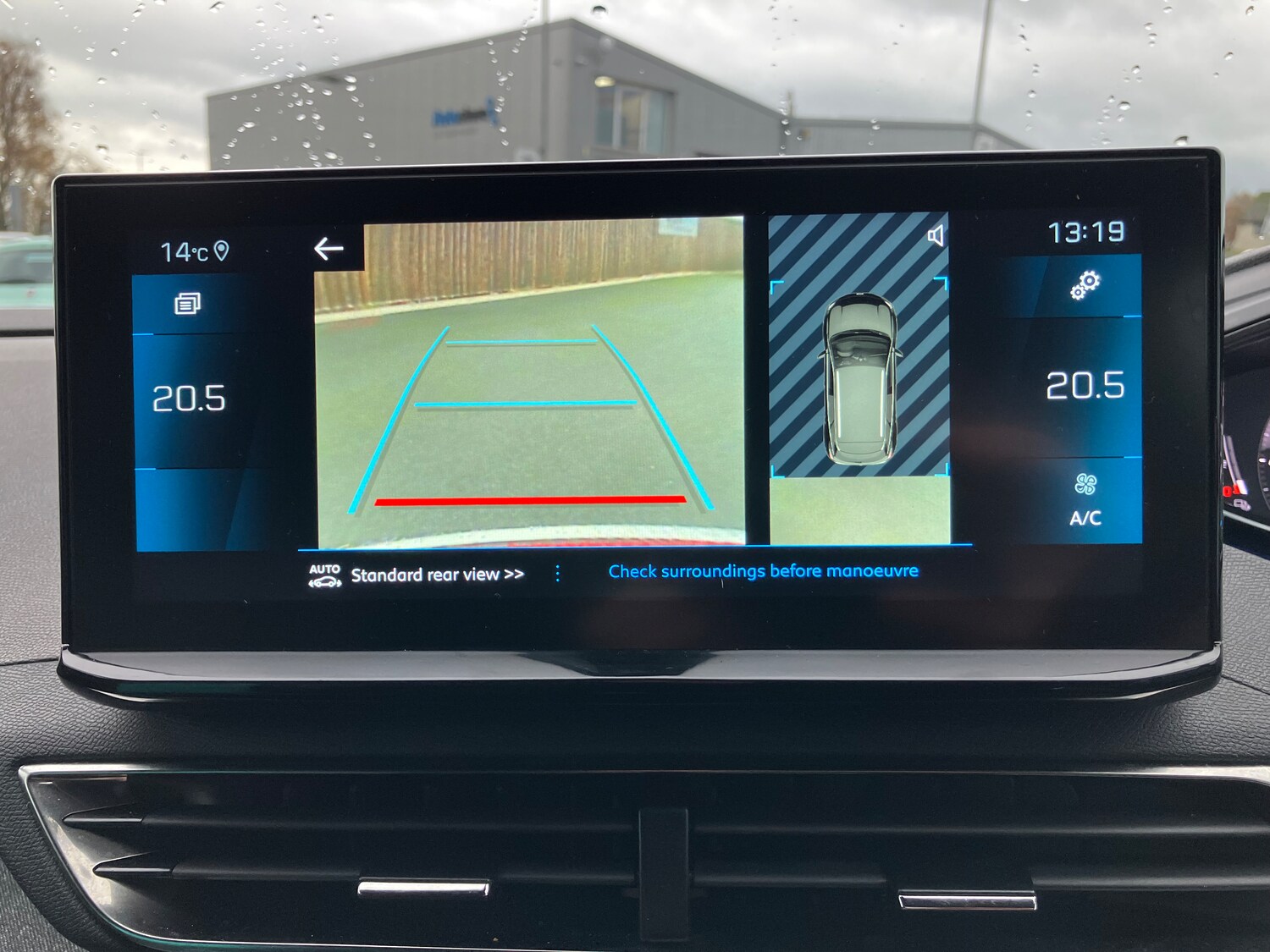 Used Peugeot 3008 2023 for sale - 76436725: Photo 31