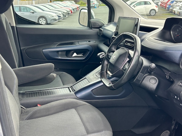 Used Peugeot Rifter 2019 for sale - 75445705: Photo 16