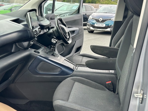 Used Peugeot Rifter 2019 for sale - 75445705: Photo 24