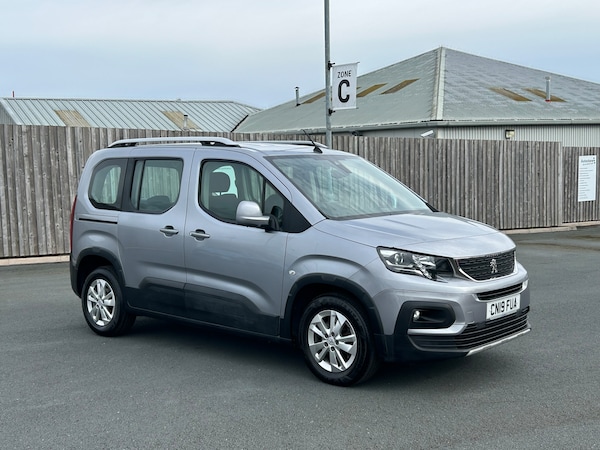 Used Peugeot Rifter 2019 for sale - 75445705: Photo 2