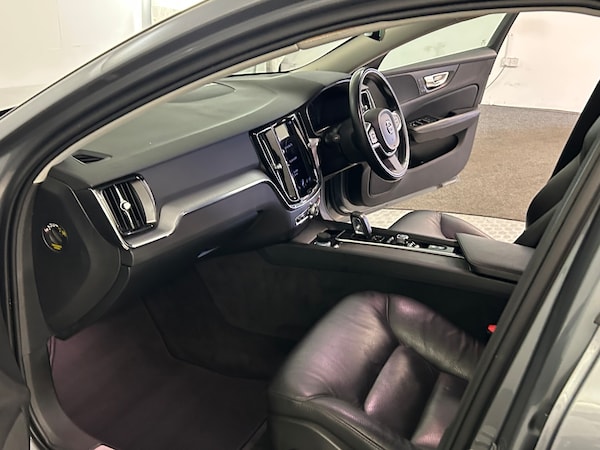 Used Volvo V60 2021 for sale - 75222567: Photo 24