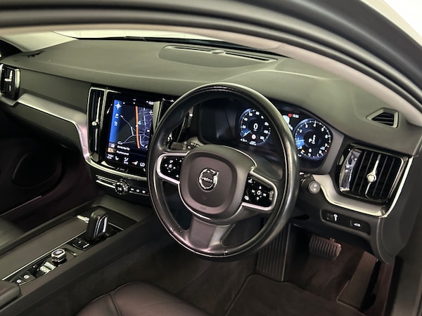 Used Volvo V60 2021 for sale - 75222567: Photo 42