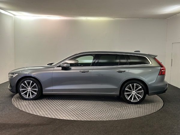 Used Volvo V60 2021 for sale - 75222567: Photo 7