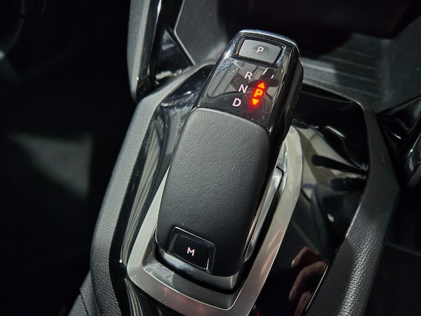 Used Peugeot 2008 2021 for sale - 74290871: Photo 20