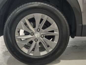 Used Peugeot 2008 2021 for sale - 74290871: Photo