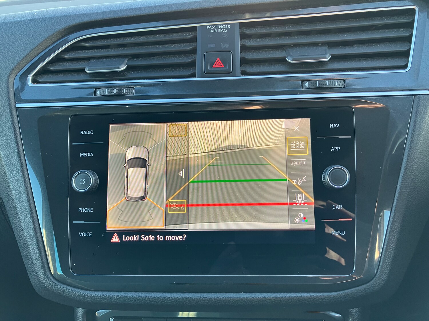 Used Volkswagen Tiguan 2019 for sale - 76476181: Photo 38