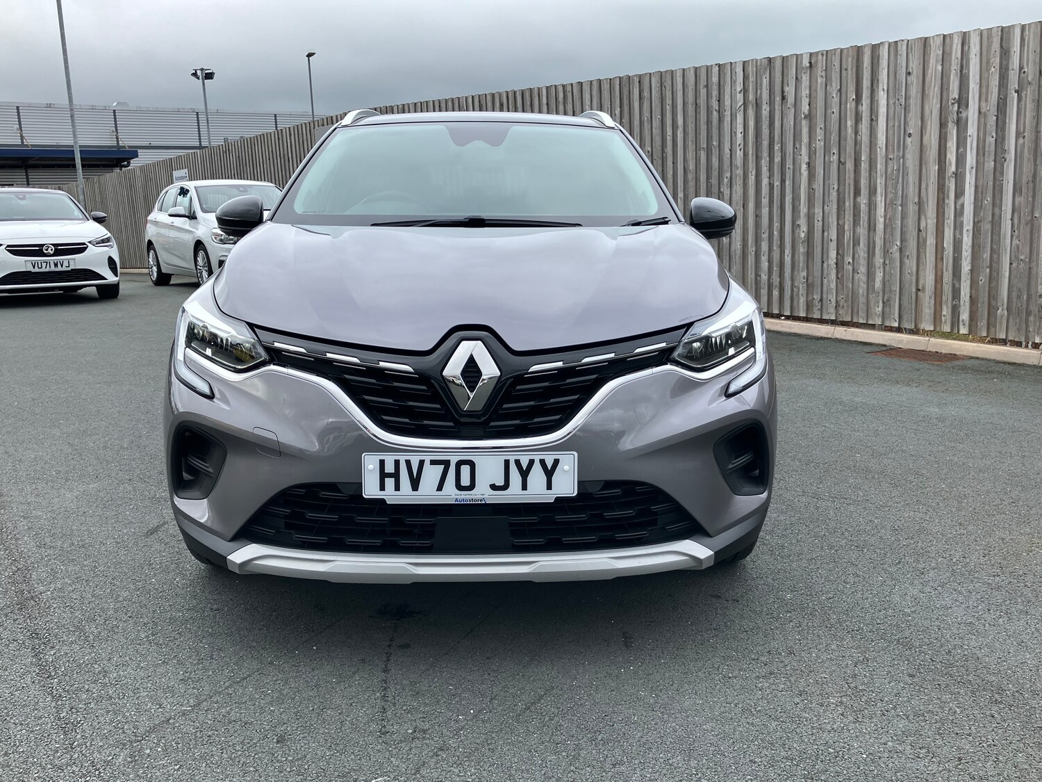 Used Renault Captur 2020 for sale - 76113763: Photo 12