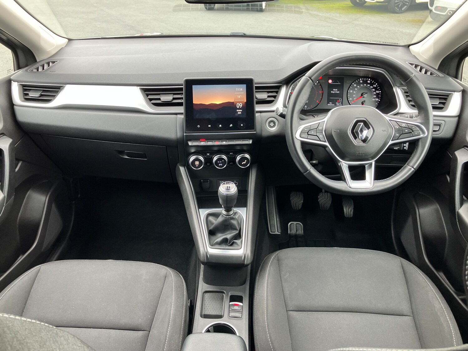 Used Renault Captur 2020 for sale - 76113763: Photo 25