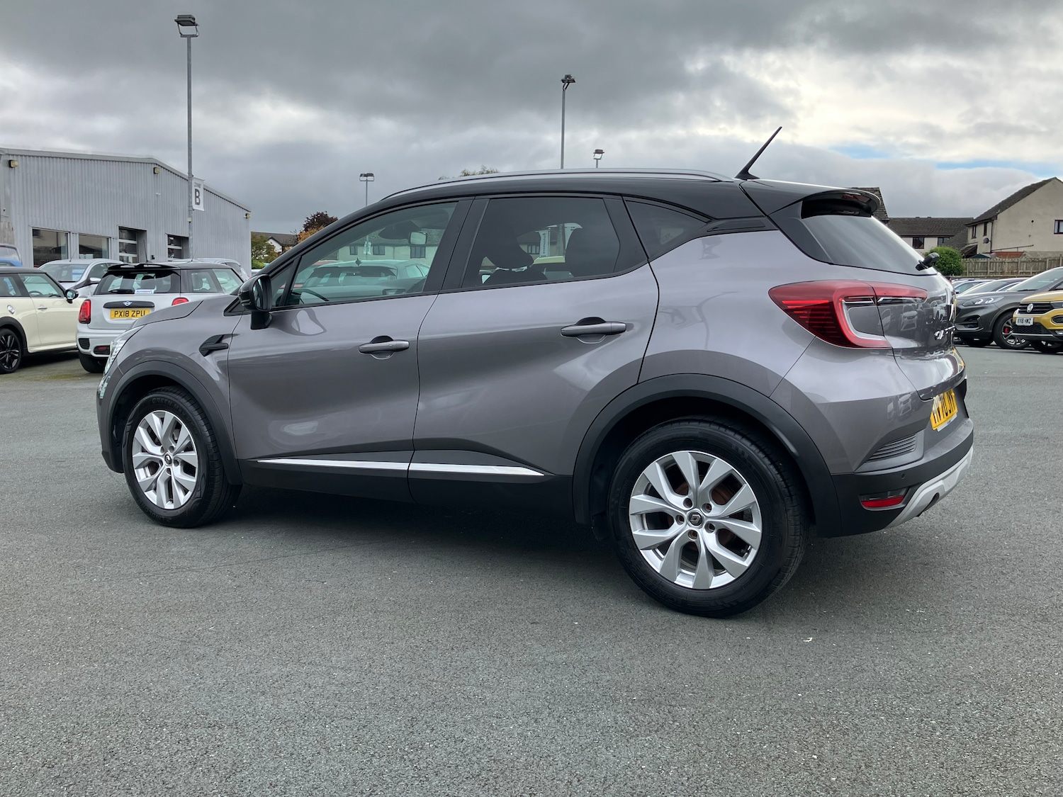 Used Renault Captur 2020 for sale - 76113763: Photo 8