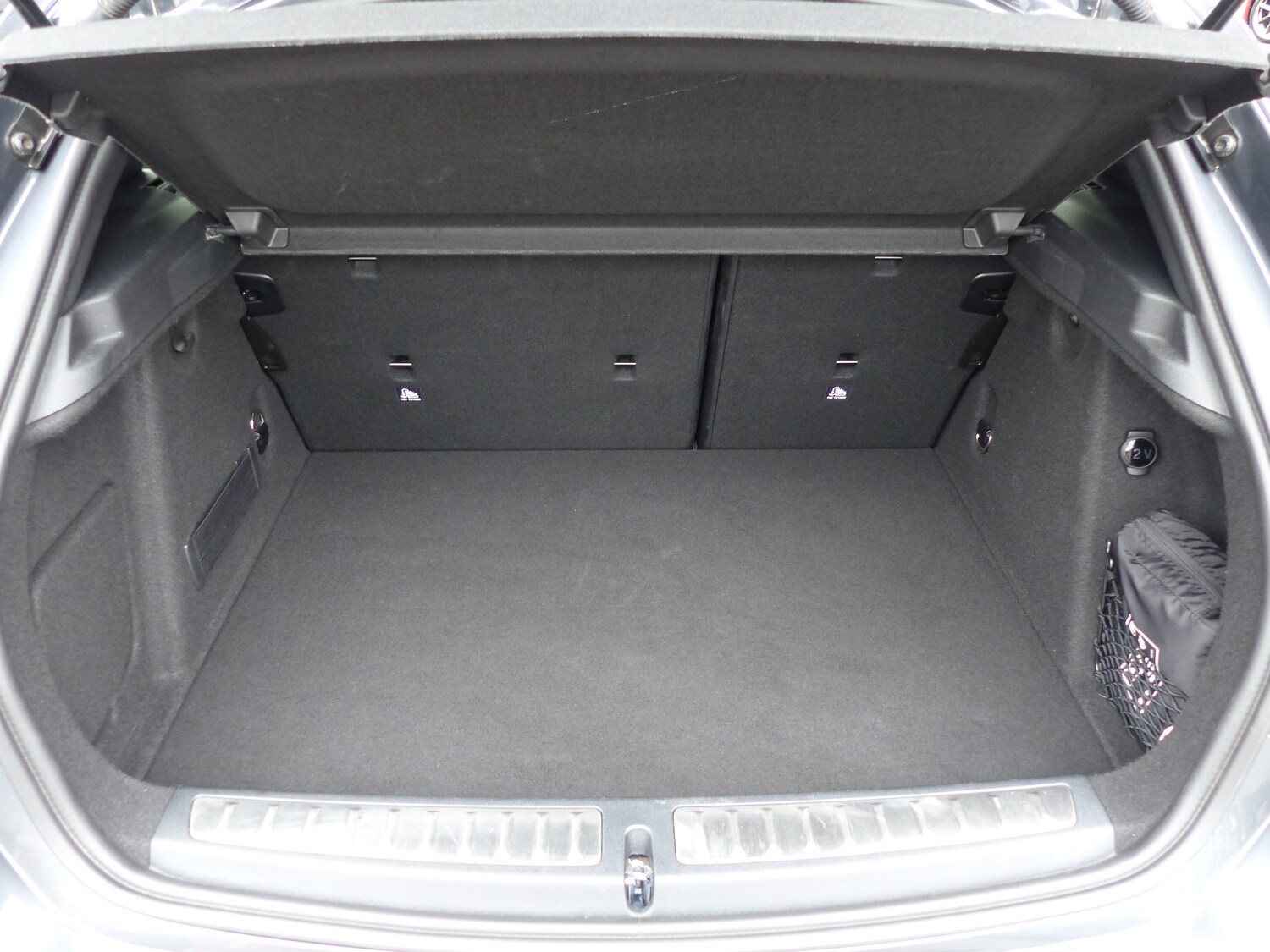 Used BMW 1 Series 2020 for sale - 76253351: Photo 20