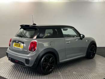 Used MINI Hatch 2019 for sale - 75137197: Photo