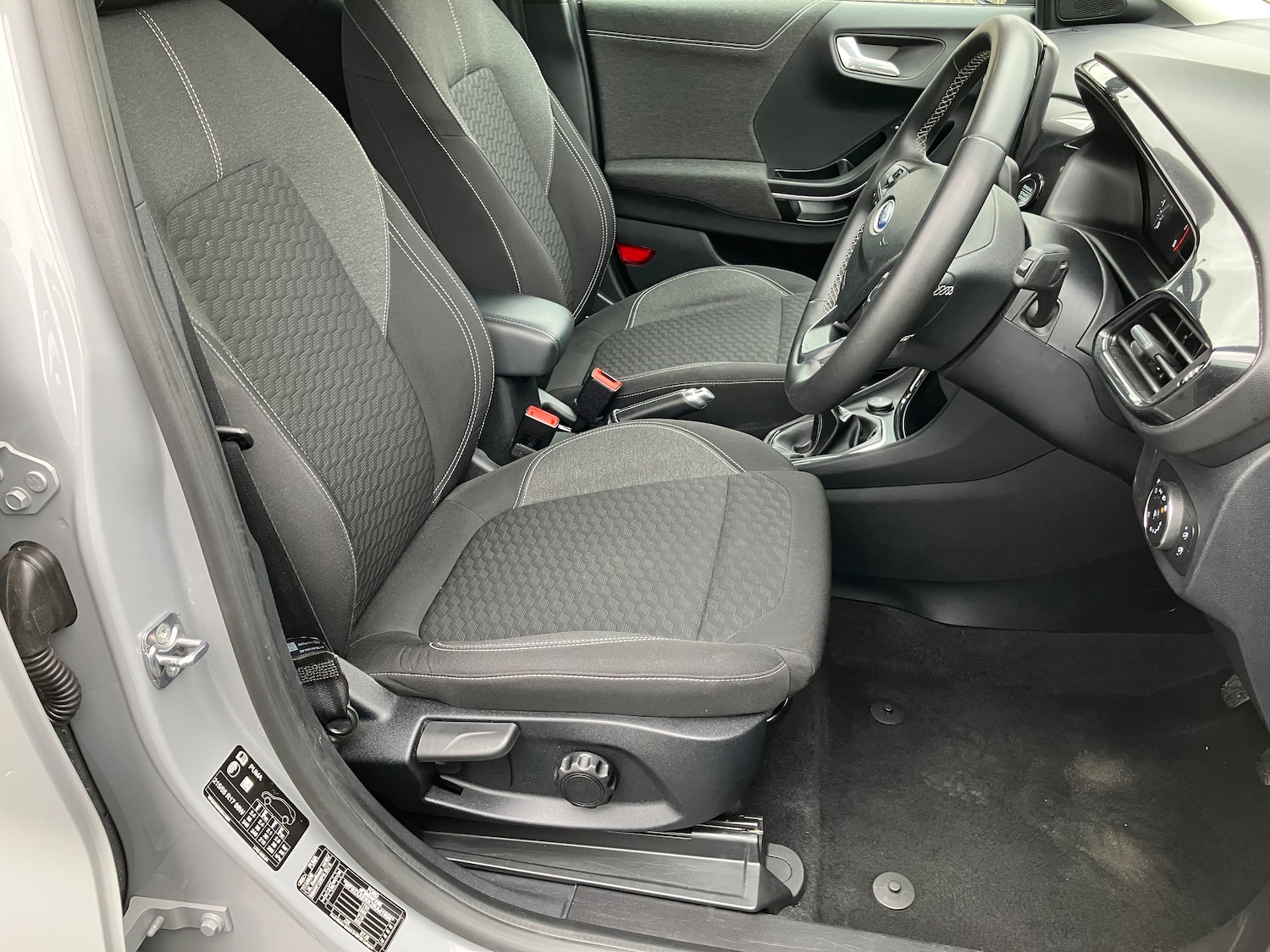 Used Ford Puma 2024 for sale - 76040849: Photo 21