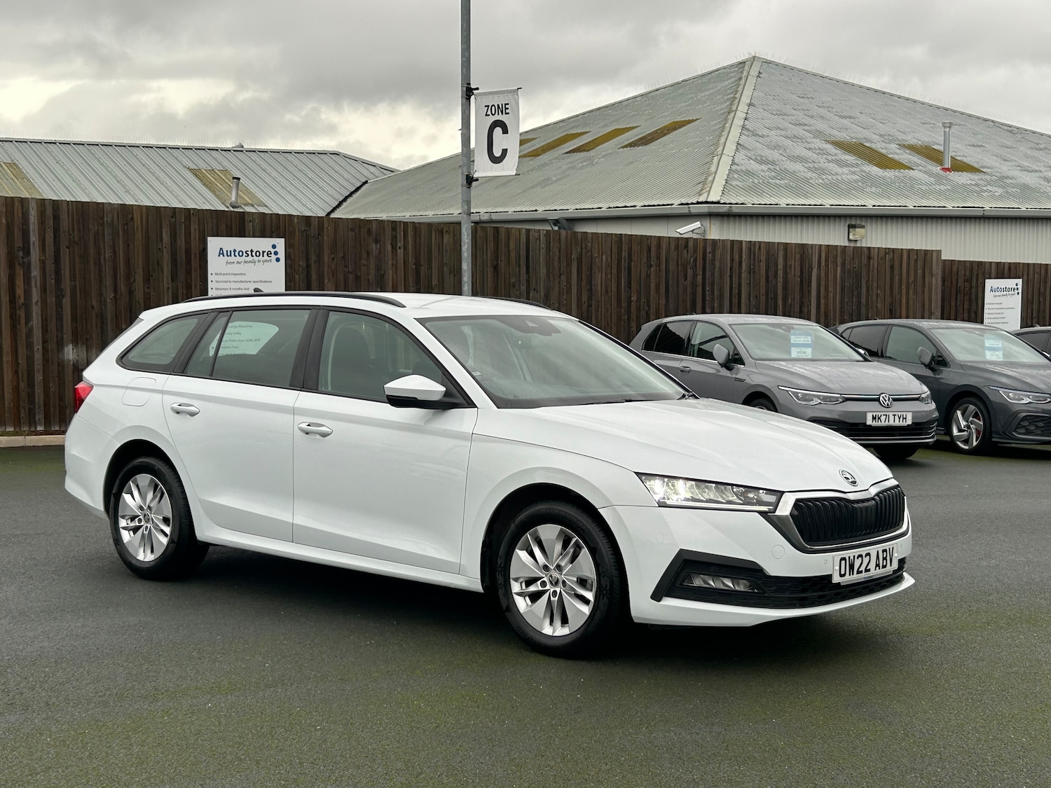 Used Skoda Octavia 2022 for sale - 76436721: Photo 2