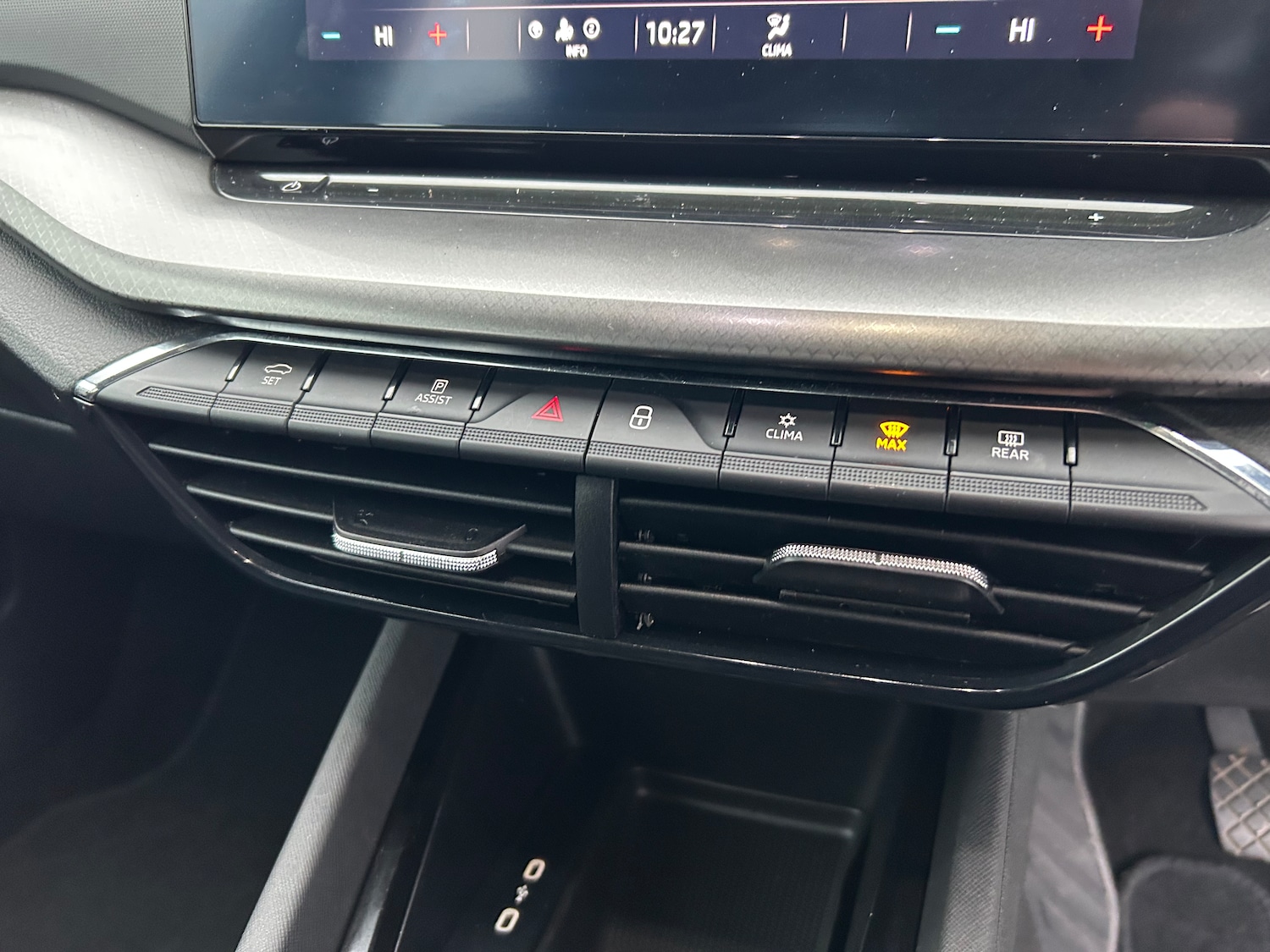 Used Skoda Octavia 2022 for sale - 76436721: Photo 35