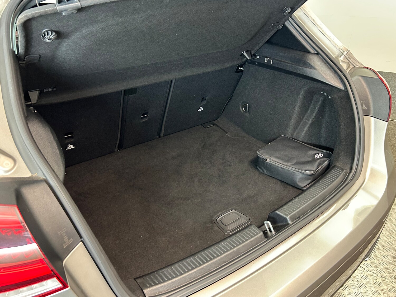 Vehicle 28