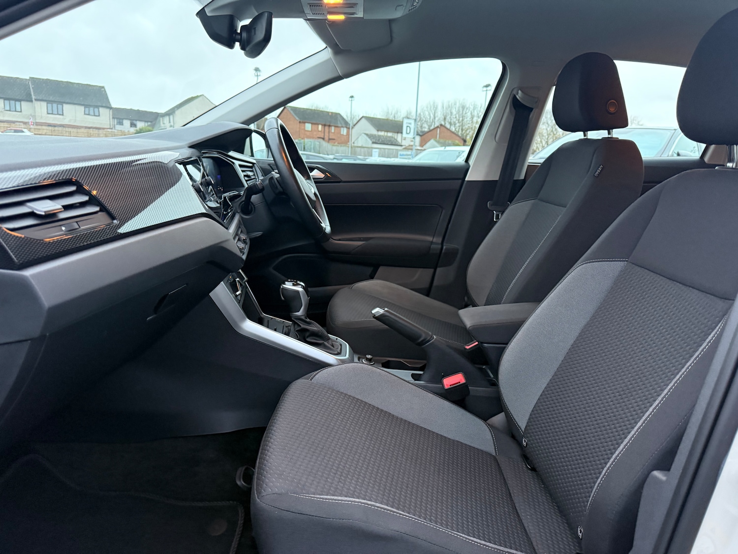 Used Volkswagen Polo 2022 for sale - 76476180: Photo 24