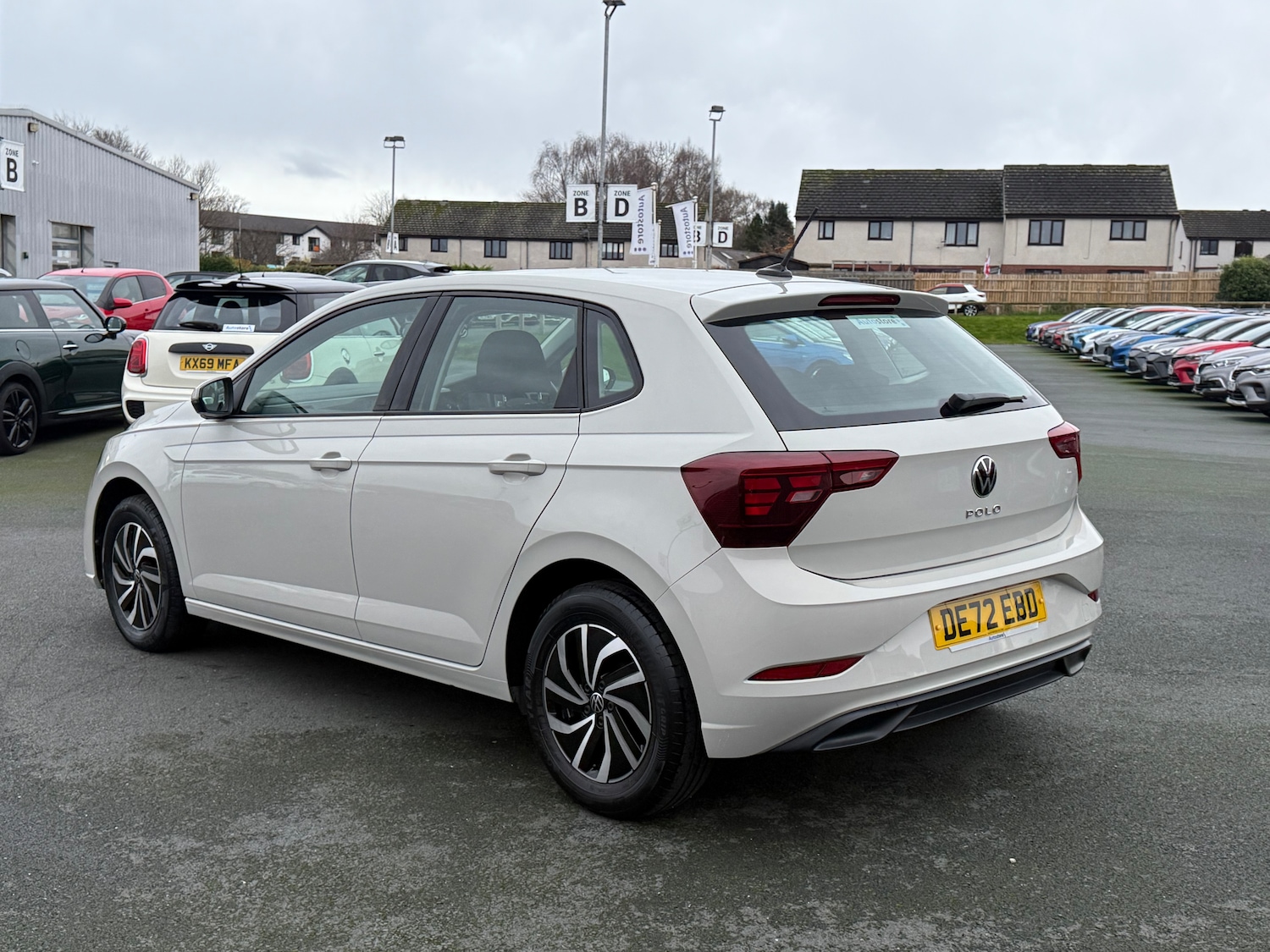 Used Volkswagen Polo 2022 for sale - 76476180: Photo 5