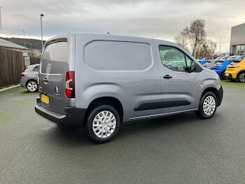 Used Citroen Berlingo 2022 for sale - 76577552: Photo