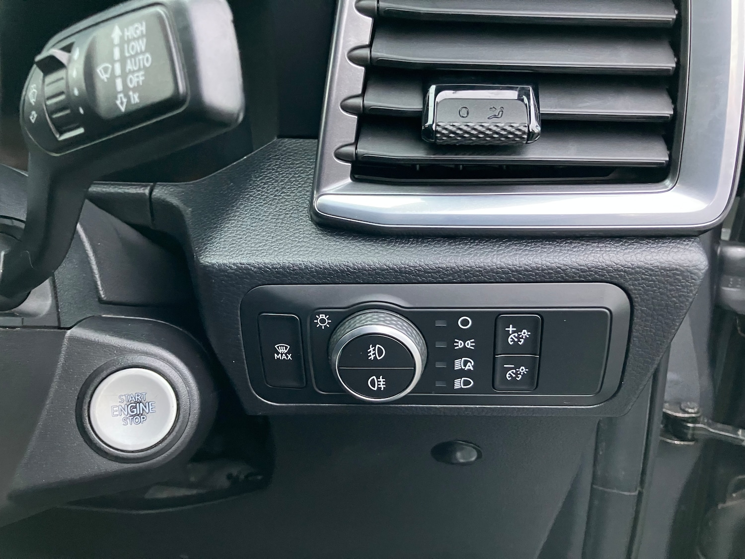 Used Volkswagen Amarok 2023 for sale - 76569595: Photo 27