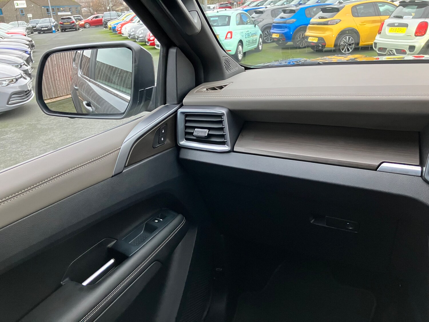 Used Volkswagen Amarok 2023 for sale - 76569595: Photo 40