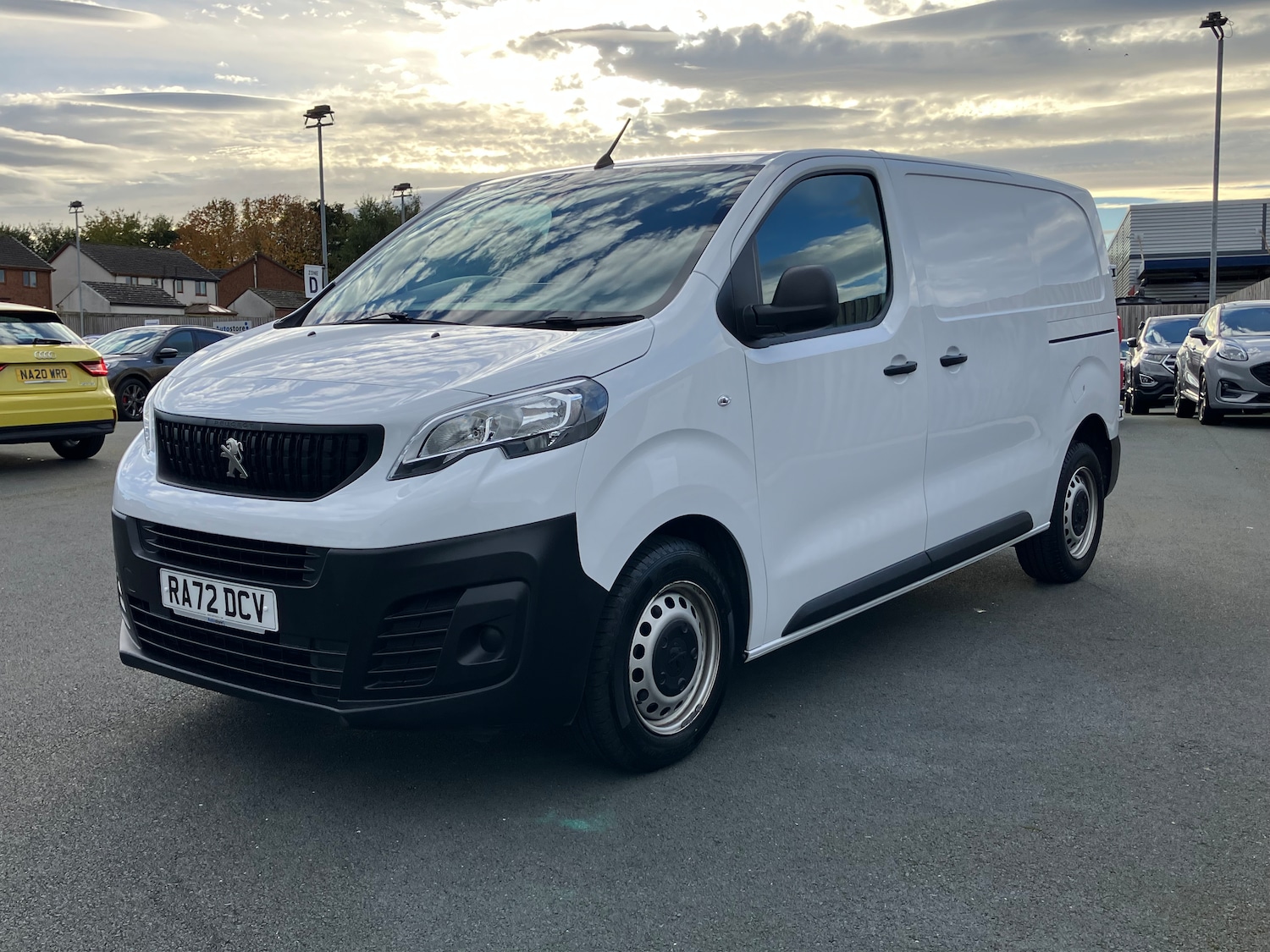 Used Peugeot Expert 2023 for sale - 76197745: Photo 12