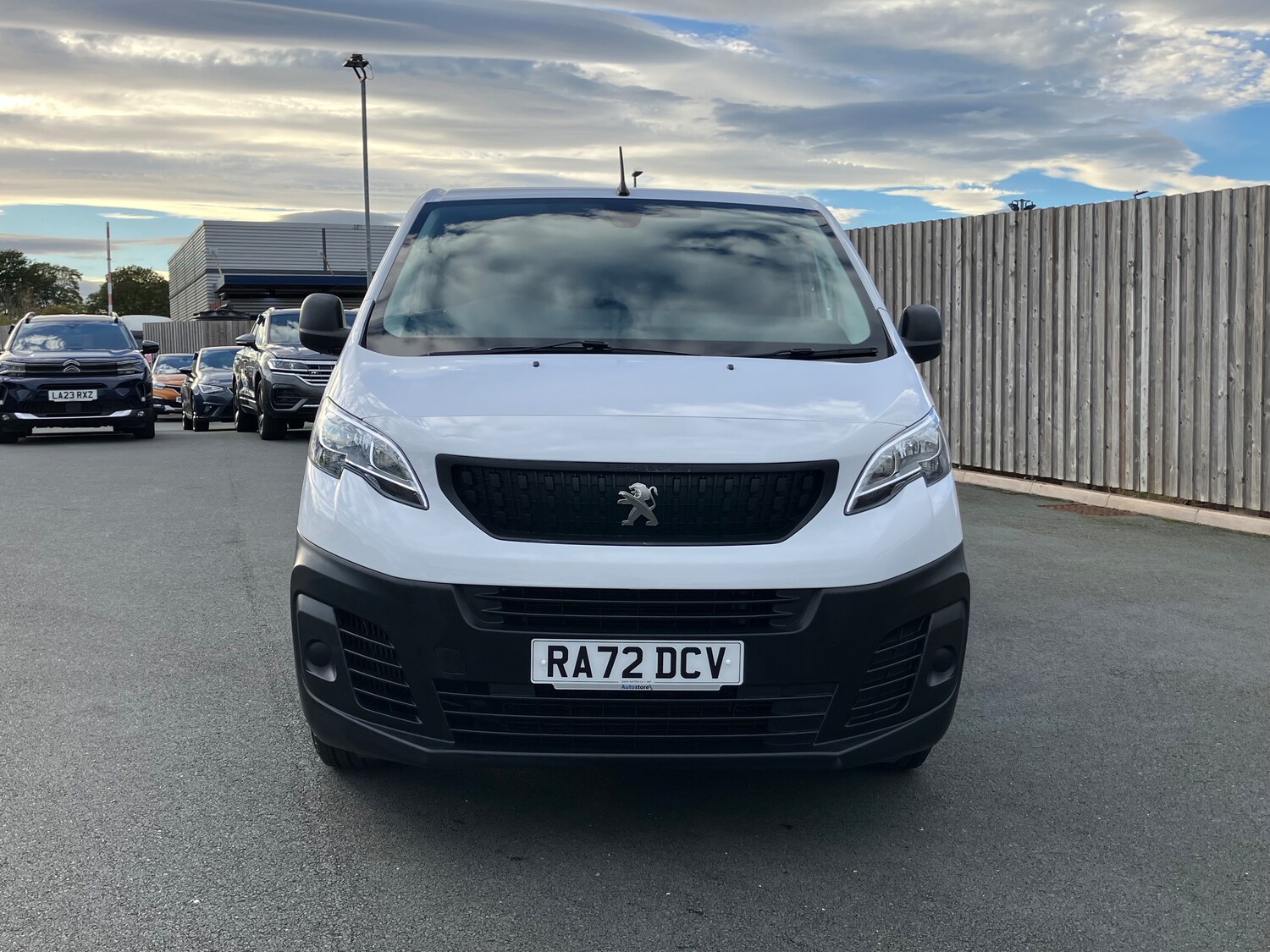 Used Peugeot Expert 2023 for sale - 76197745: Photo 13