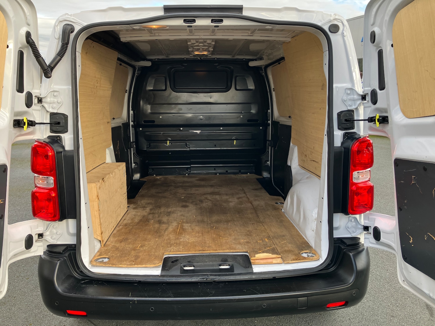 Used Peugeot Expert 2023 for sale - 76197745: Photo 21