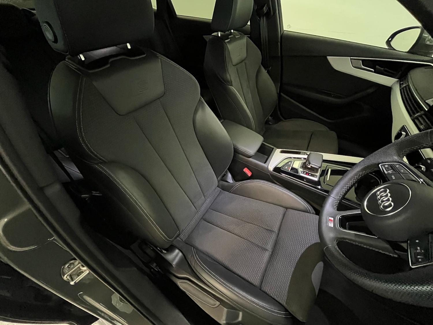 Used Audi A4 2024 for sale - 75987629: Photo 16