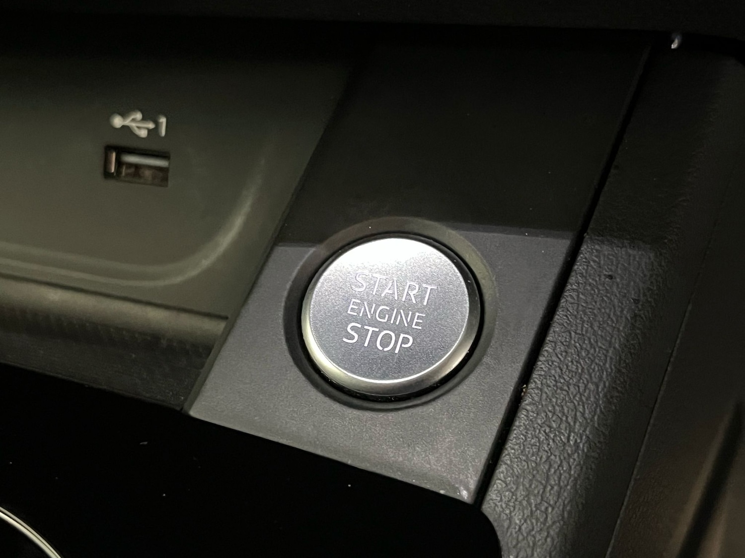 Used Audi A4 2024 for sale - 75987629: Photo 27