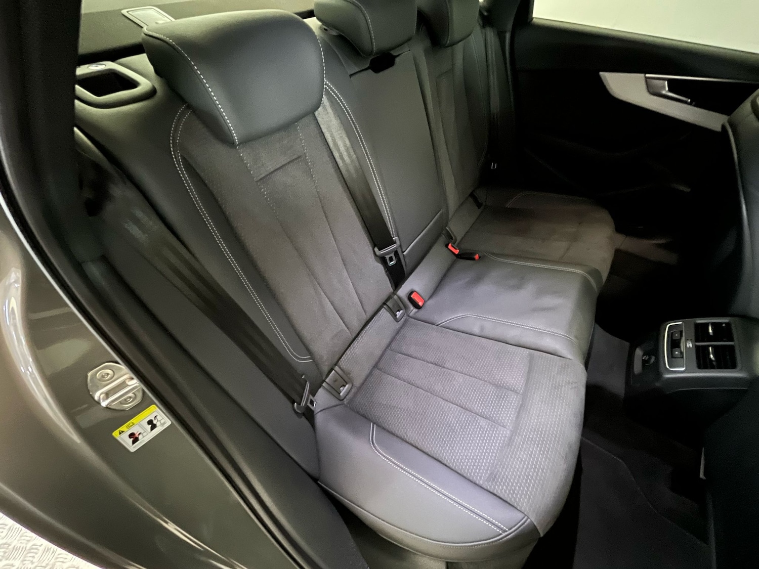 Used Audi A4 2024 for sale - 75987629: Photo 32
