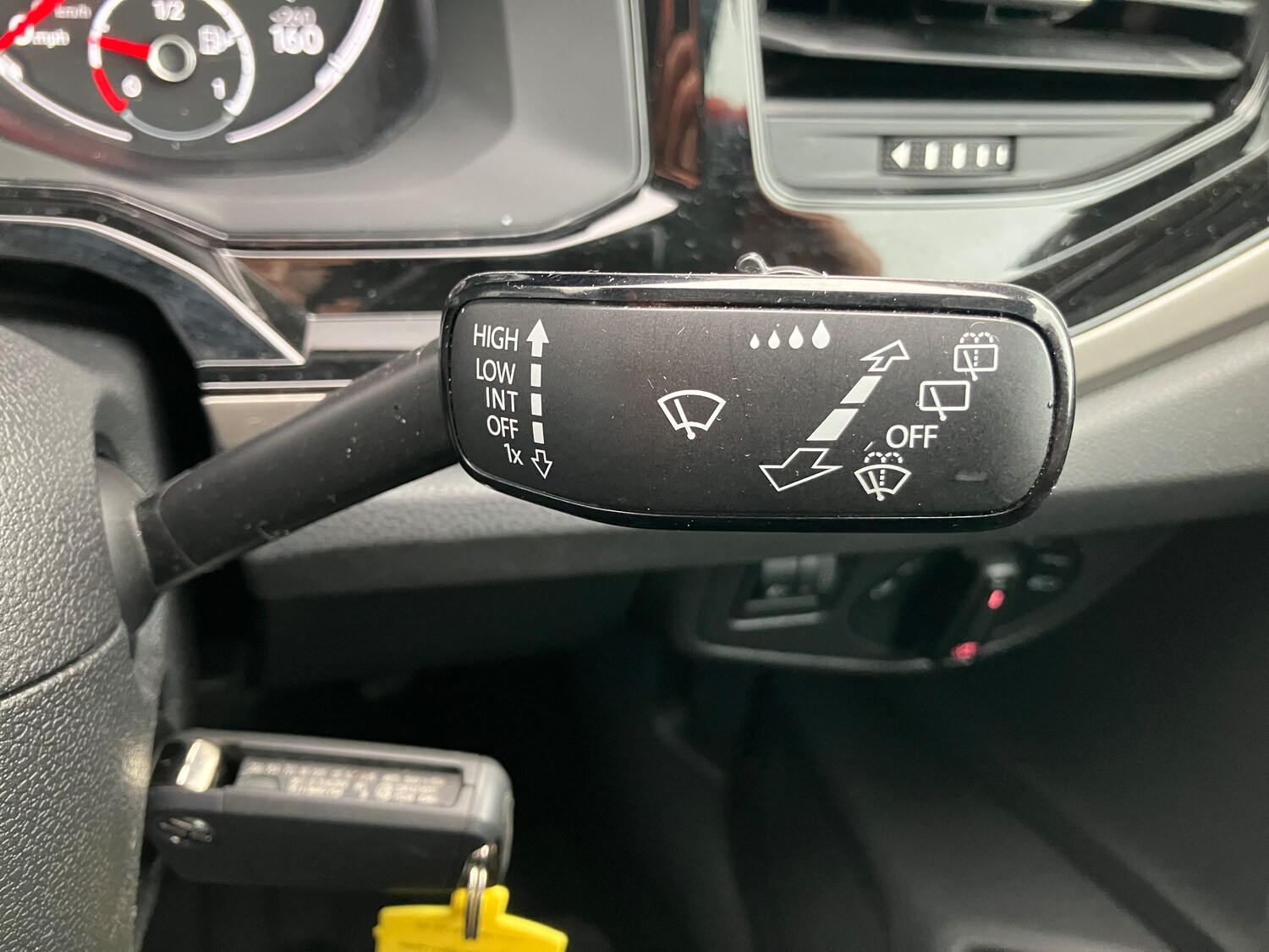 Used Volkswagen Polo 2021 for sale - 76341252: Photo 31