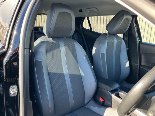 Used Peugeot 2008 2021 for sale - 75699751: Photo 25