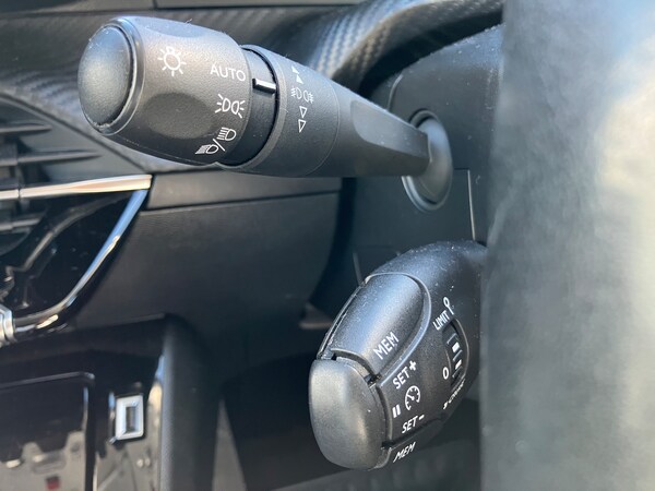 Used Peugeot 2008 2021 for sale - 75699751: Photo 28