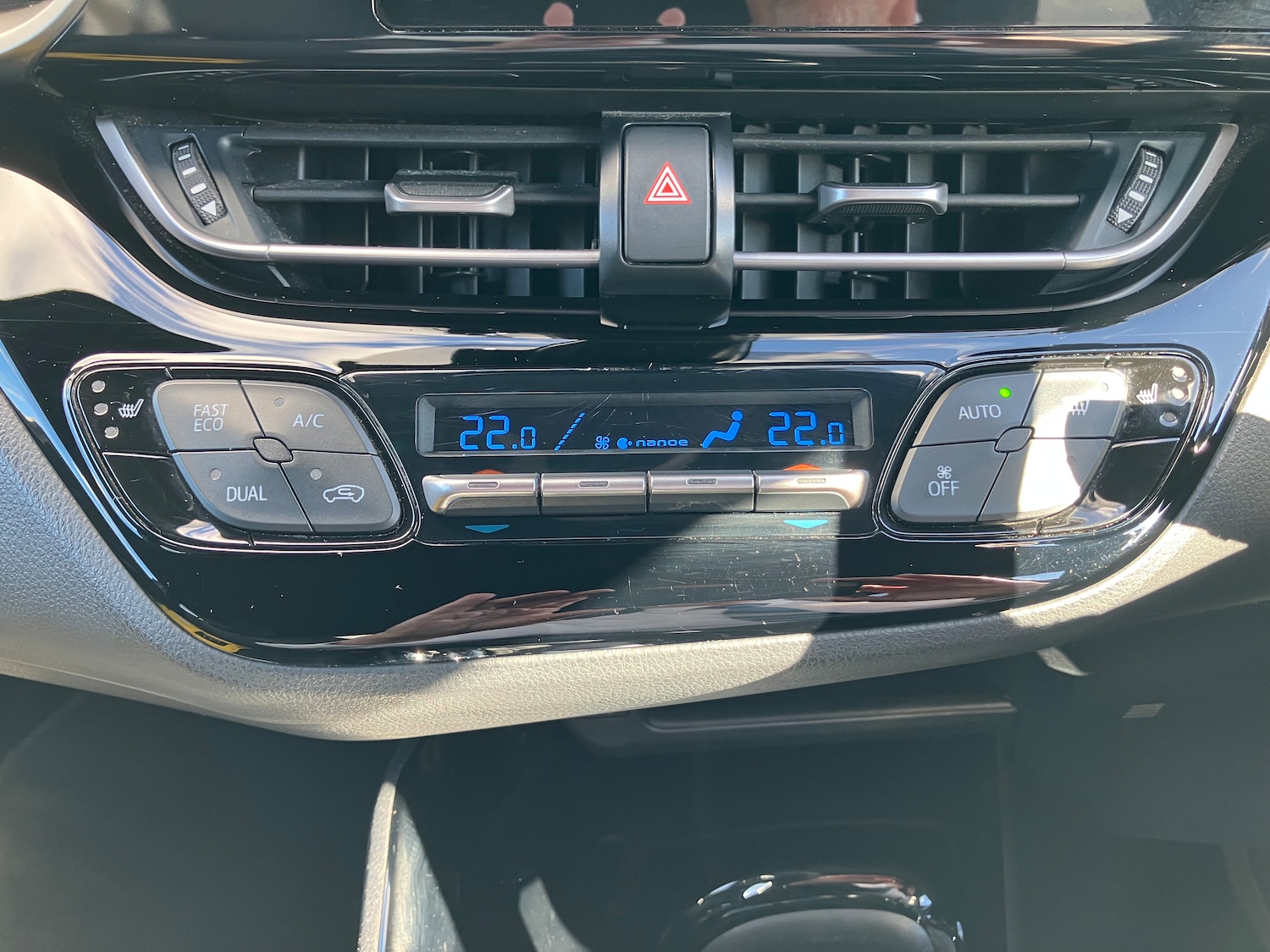 Used Toyota C-HR 2020 for sale - 75440759: Photo 30