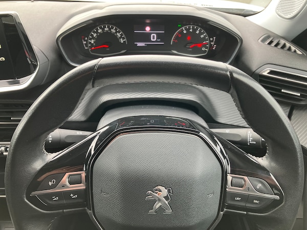 Used Peugeot 2008 2021 for sale - 74290798: Photo 14