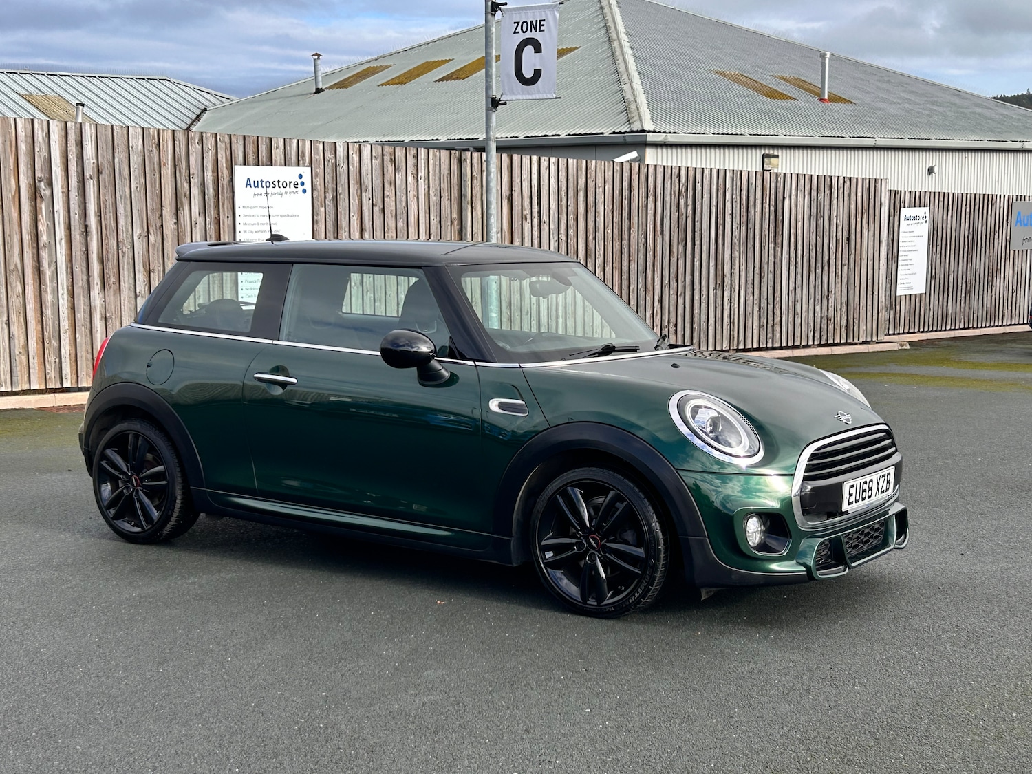 Used MINI Hatch 2018 for sale - 76119889: Photo 2
