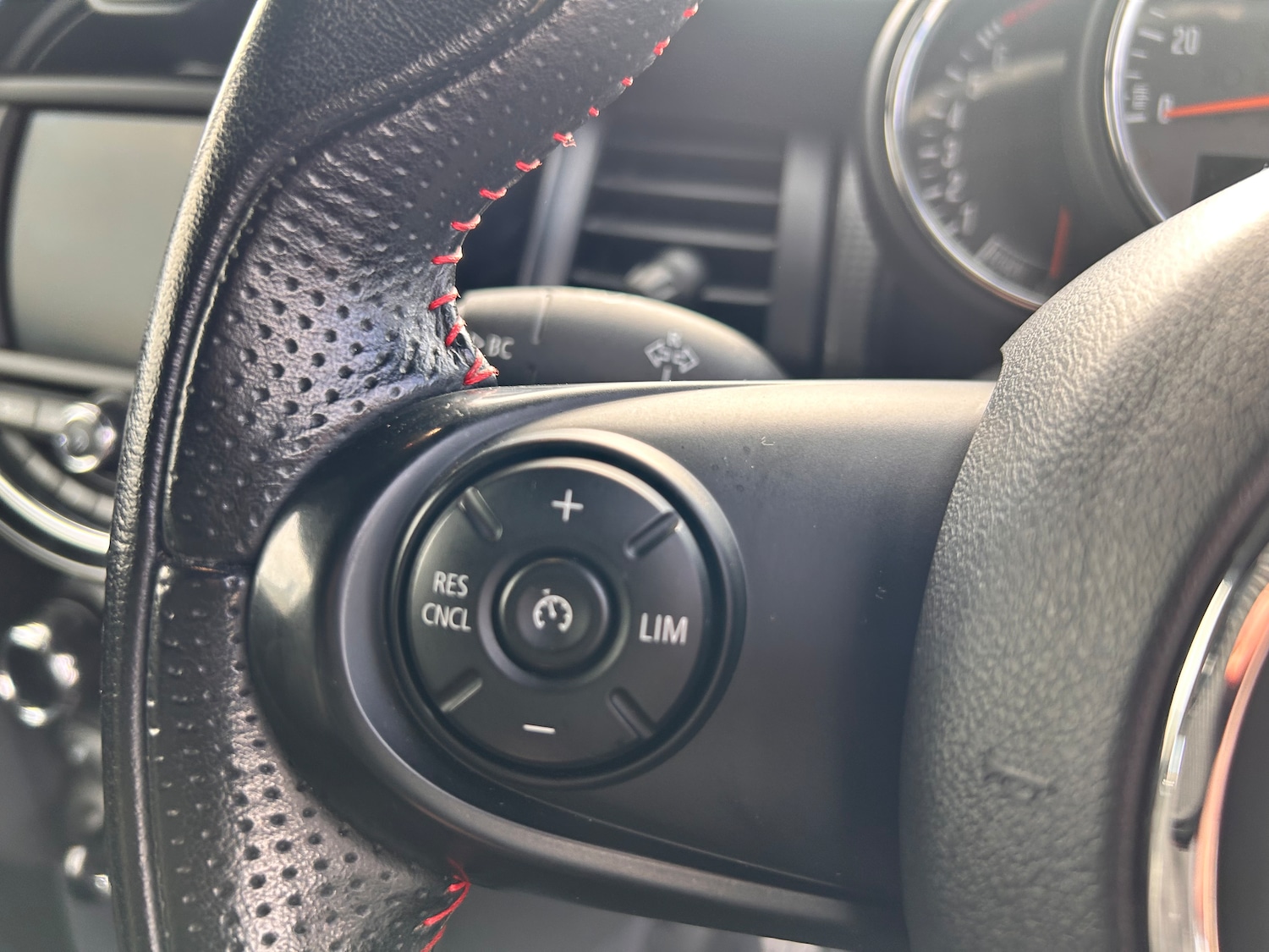 Used MINI Hatch 2018 for sale - 76119889: Photo 36