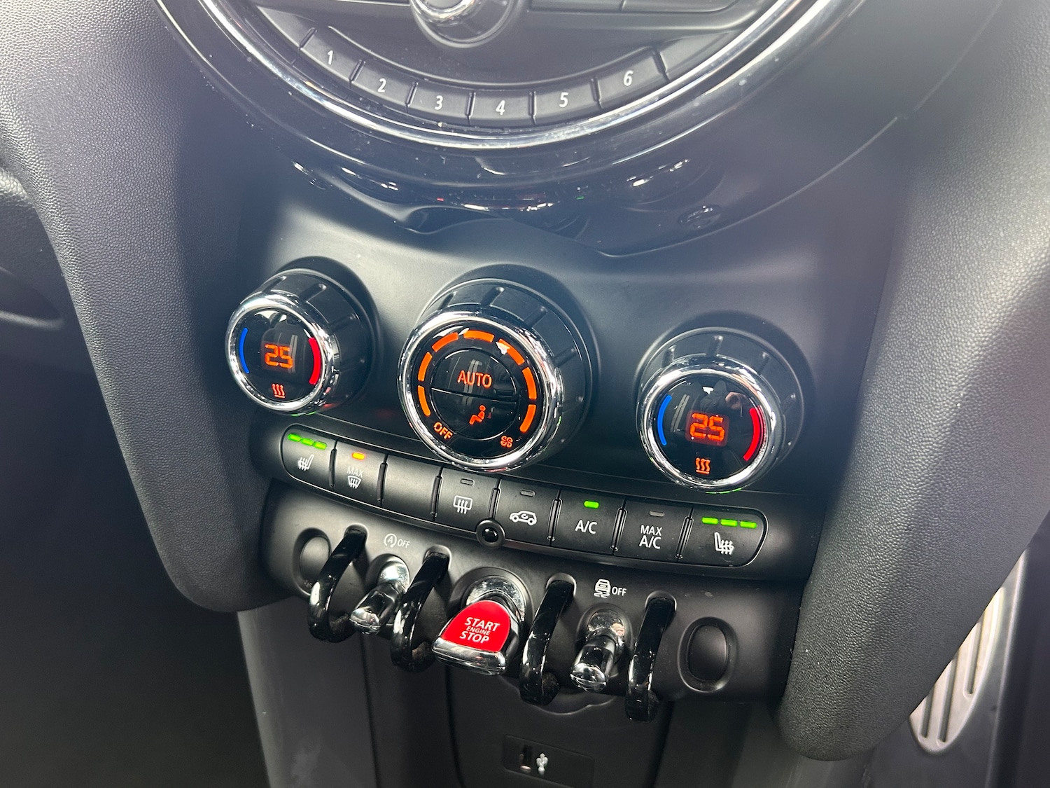 Used MINI Hatch 2018 for sale - 76119889: Photo 40