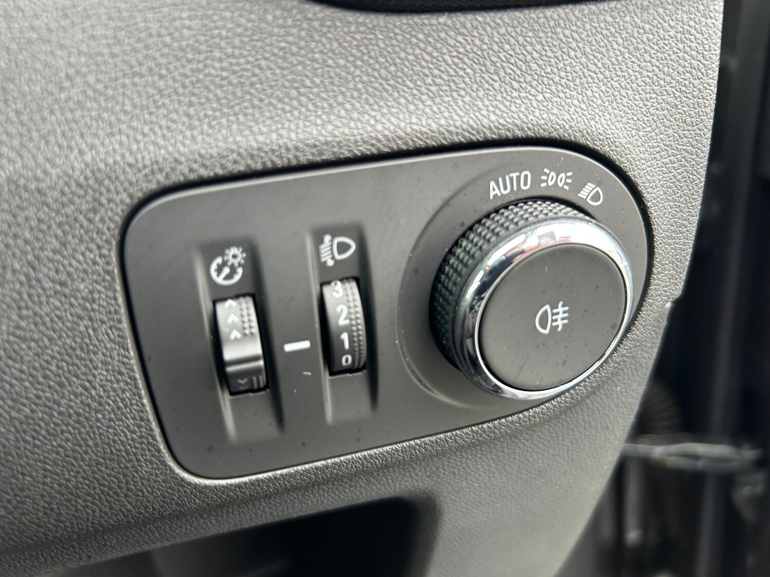 Used Vauxhall Crossland 2022 for sale - 76267949: Photo 30