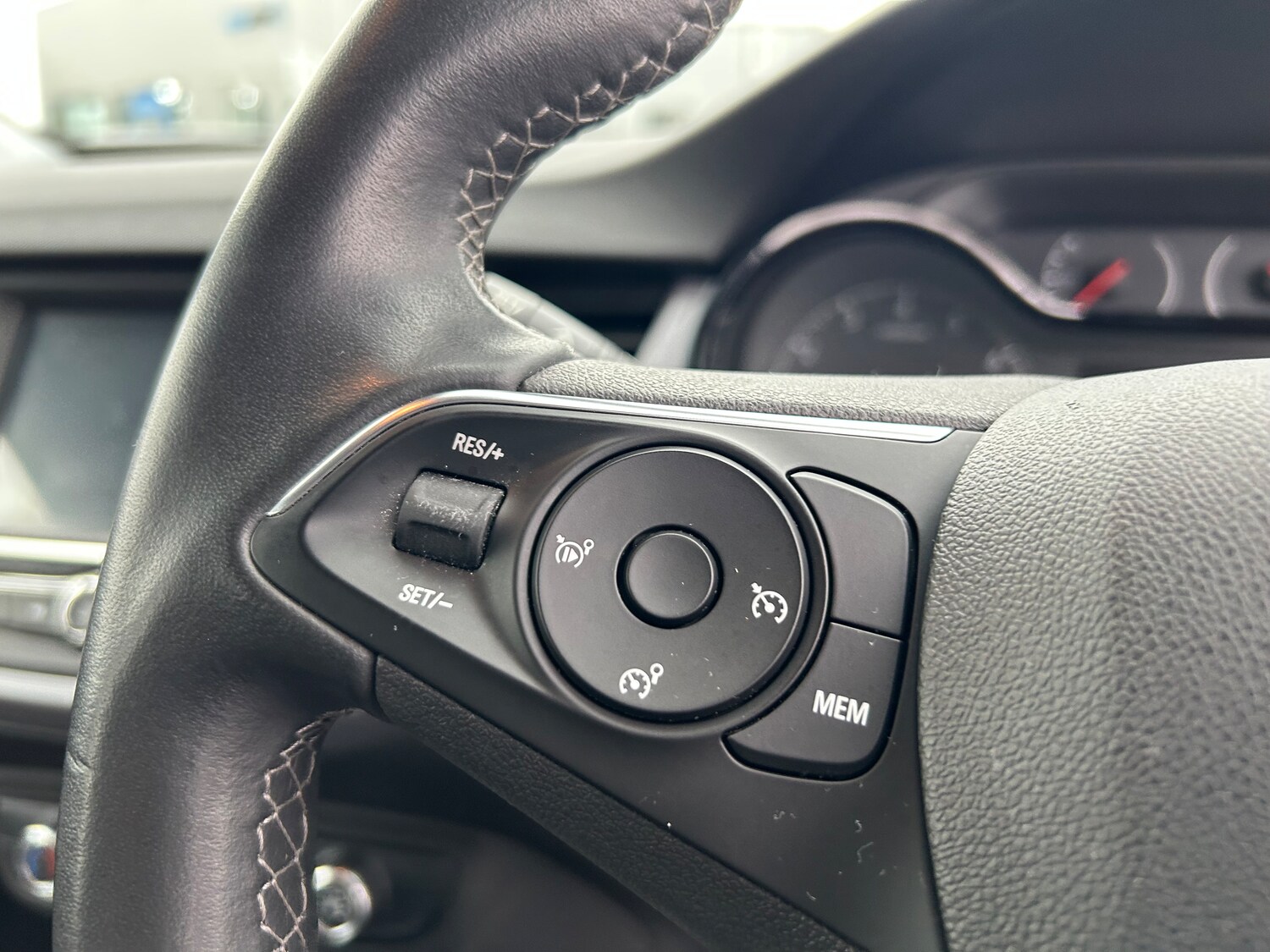 Used Vauxhall Crossland 2022 for sale - 76267949: Photo 33