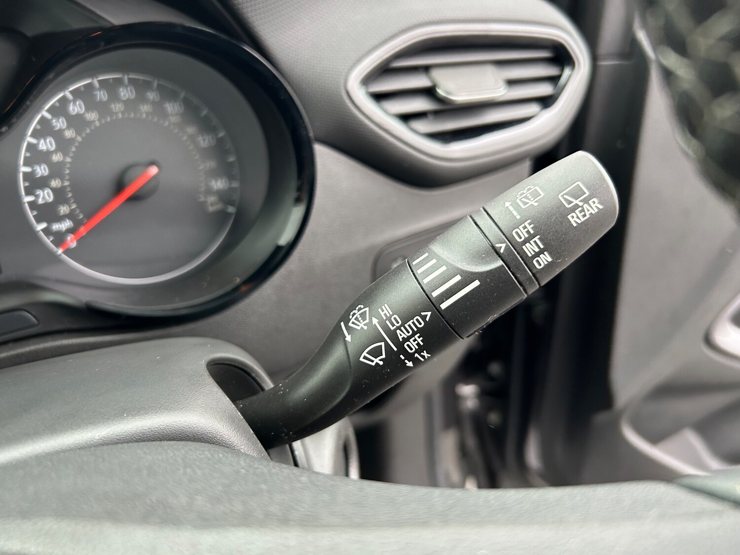 Used Vauxhall Crossland 2022 for sale - 76267949: Photo 34