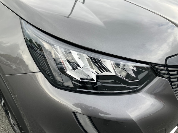 Used Peugeot 2008 2022 for sale - 75713918: Photo 13